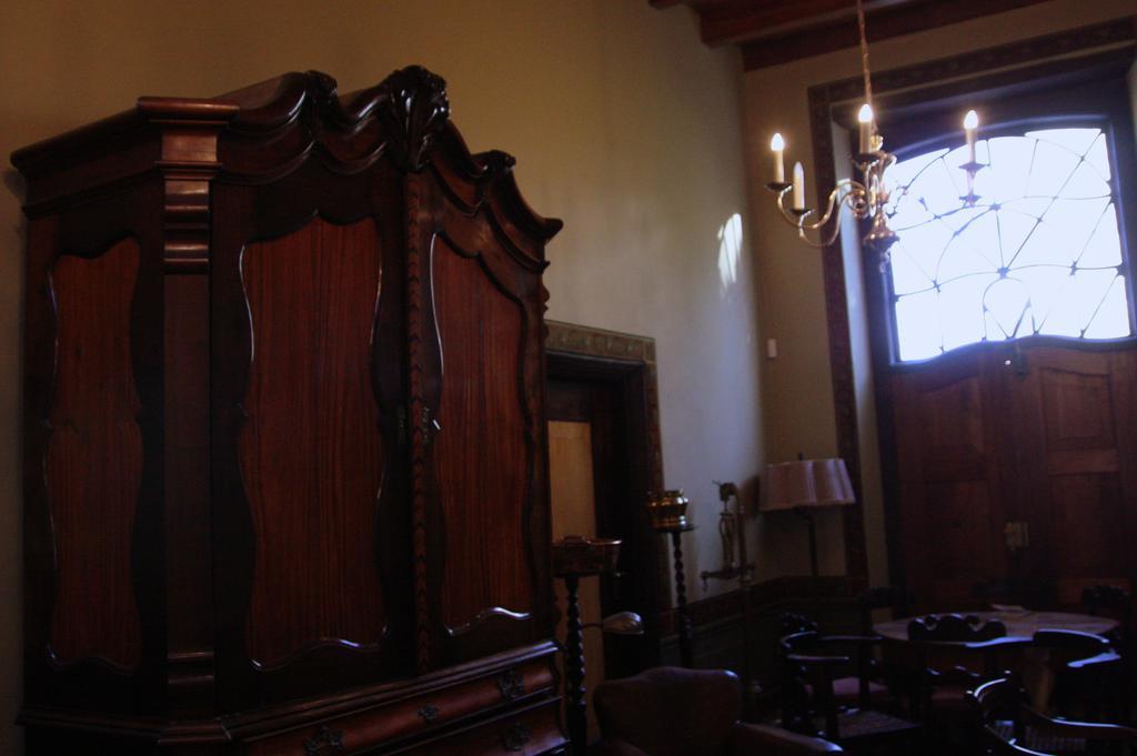 Dutch Manor Antique Hotel Fokváros Kültér fotó